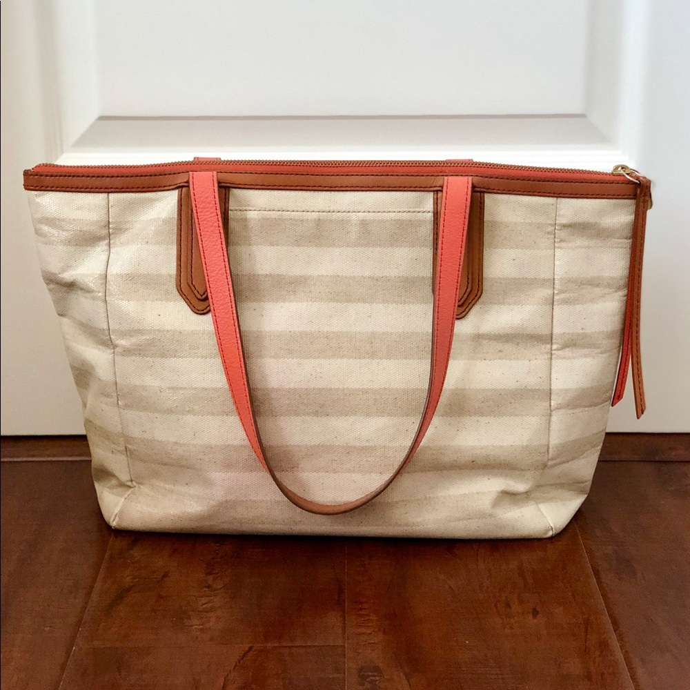 Fossil Sydney Shopper Toe